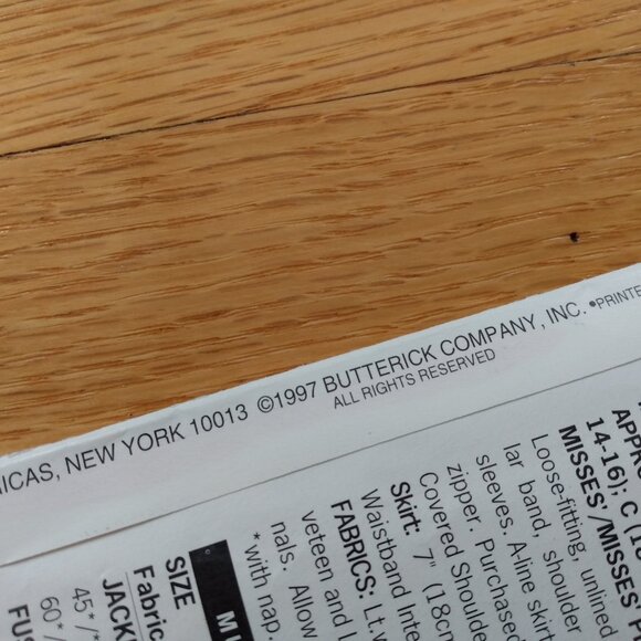 Jacket and Skirt Suit Sewing Pattern Size 12-16 See & Sew 5131 Vintage 90s UNCUT - Picture 8 of 9